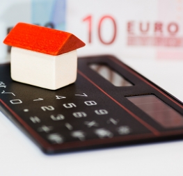 Plafonnement des frais bancaires pour incidents : l’Unaf et l’Institut national de la consommation livrent à la presse les résultats de l’étude clients-mystères effectuée auprès de huit réseaux bancaires